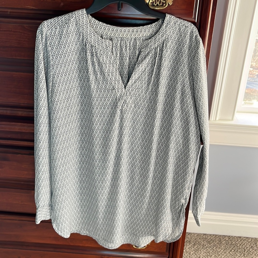 Black and white long-sleeved blouse, size L, Loft.